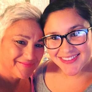 Meet your Posher, Angie